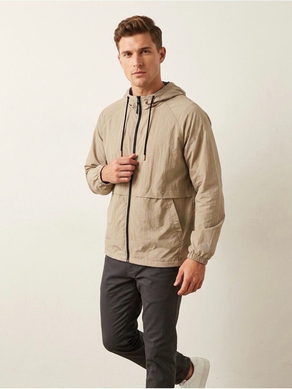 Unipro Trek Men's Hooded Long Sleeve Windbreaker Jacket Tan/Khaki Size Large